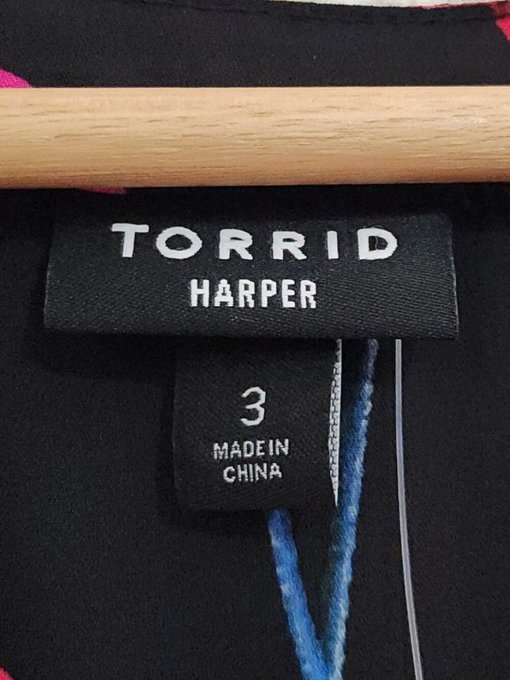 Torrid Harper Plus Size Floral Top Black and Pink Women's Plus Size 3X NEW - Picture 10 of 13